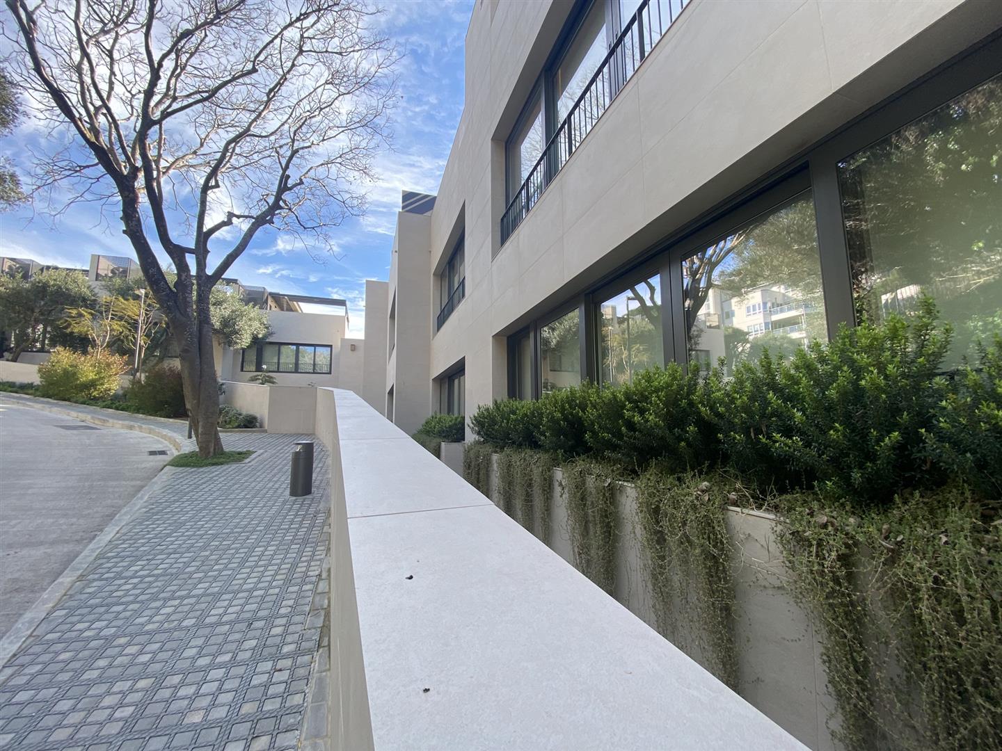 Image of House - 5 Bedrooms - 6 Bathrooms for Sale in North Gorge-Gibraltar, Image 7